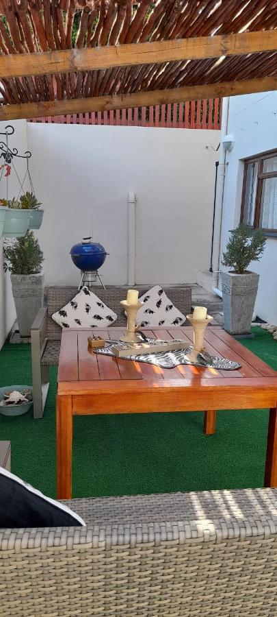 Apartamento Barlinka Lane Selfcatering Flatlet , Somerset West