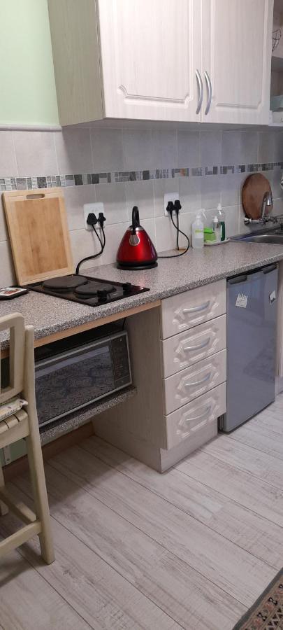 Barlinka Lane Selfcatering Flatlet , Somerset West